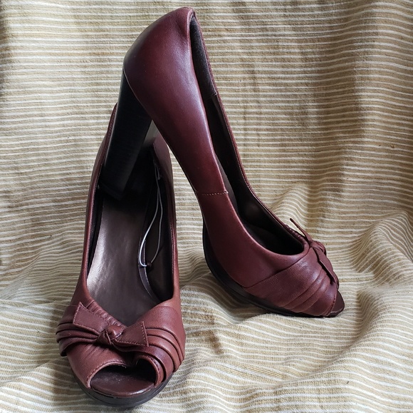 Old Navy Shoes - Shoe